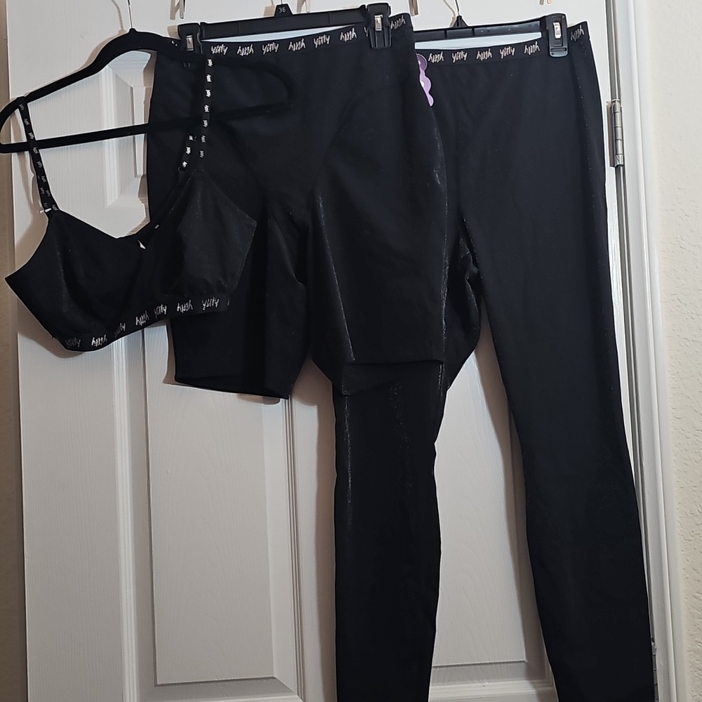 Yitty Fabletics Black Three-Piece Active Set